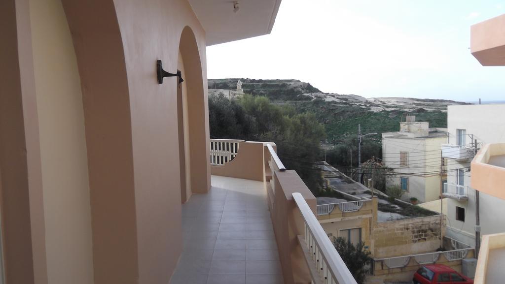 Hideaway Flats Apartamento Xlendi Quarto foto